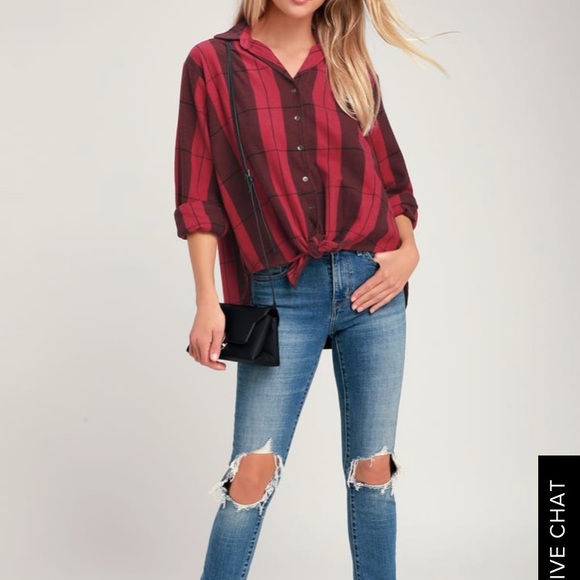 ⭐️SALE⭐️ NWT Red Plaid High-Low Long Sleeve Top - Picture 3 of 4